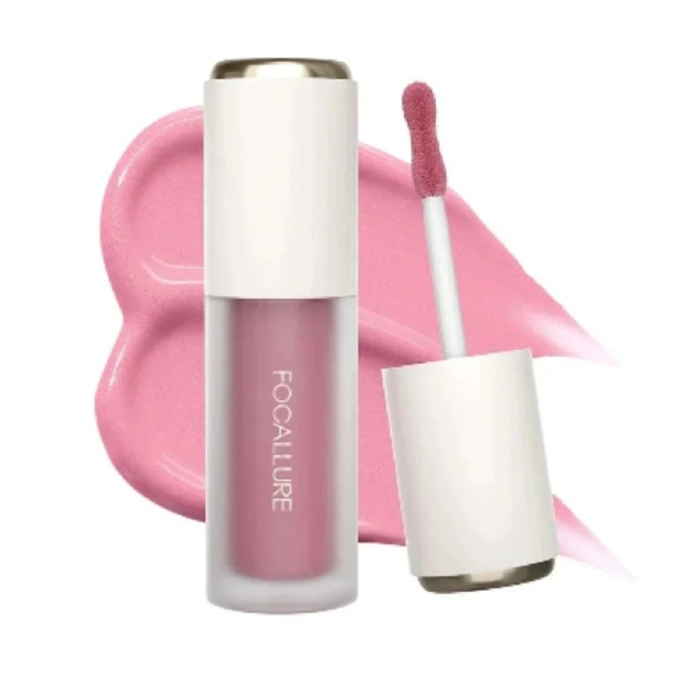 Focallure blush in stay high NIB